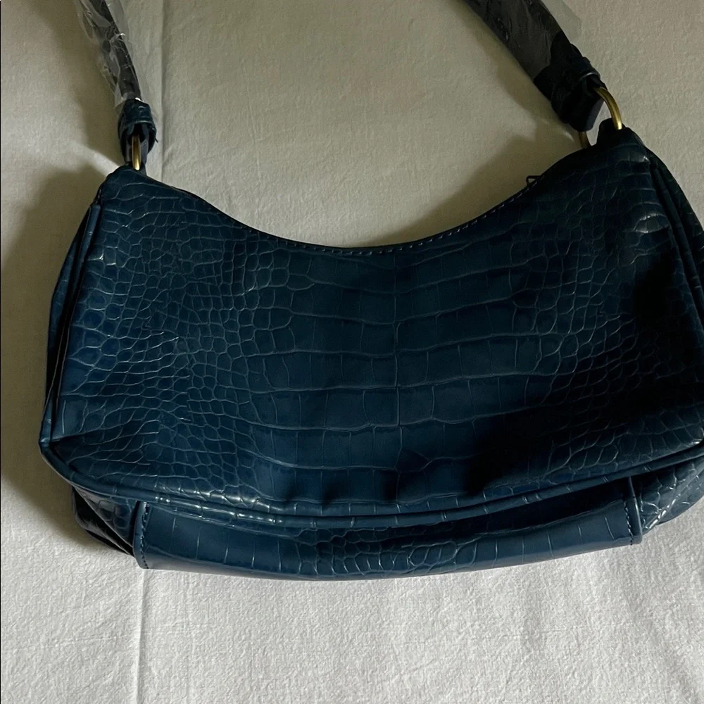 Warner Bros. Navy Crocodile Pattern Shoulder Bag Ravenclawn new - Picture 3 of 5